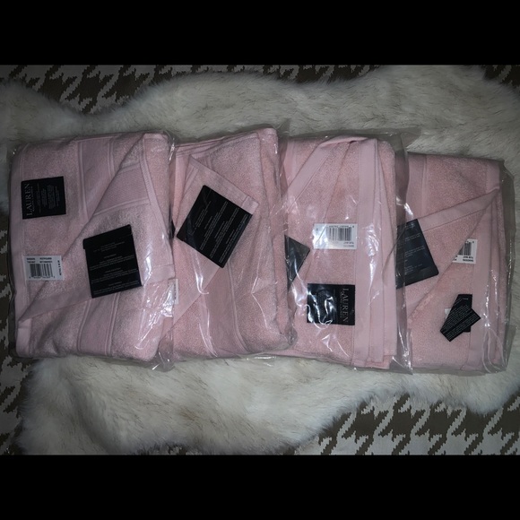 Lauren Ralph Lauren Other - Lauren Ralph Lauren 4 pcs of Sanders Tab Mat